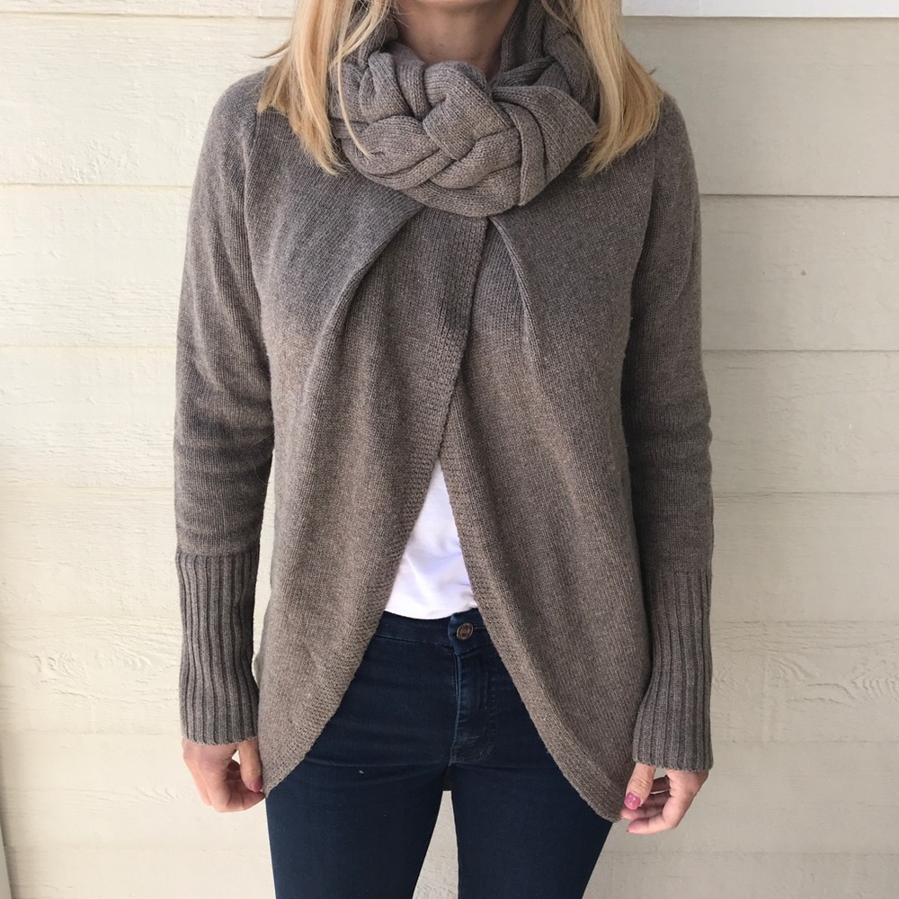 Banana Republic sweater